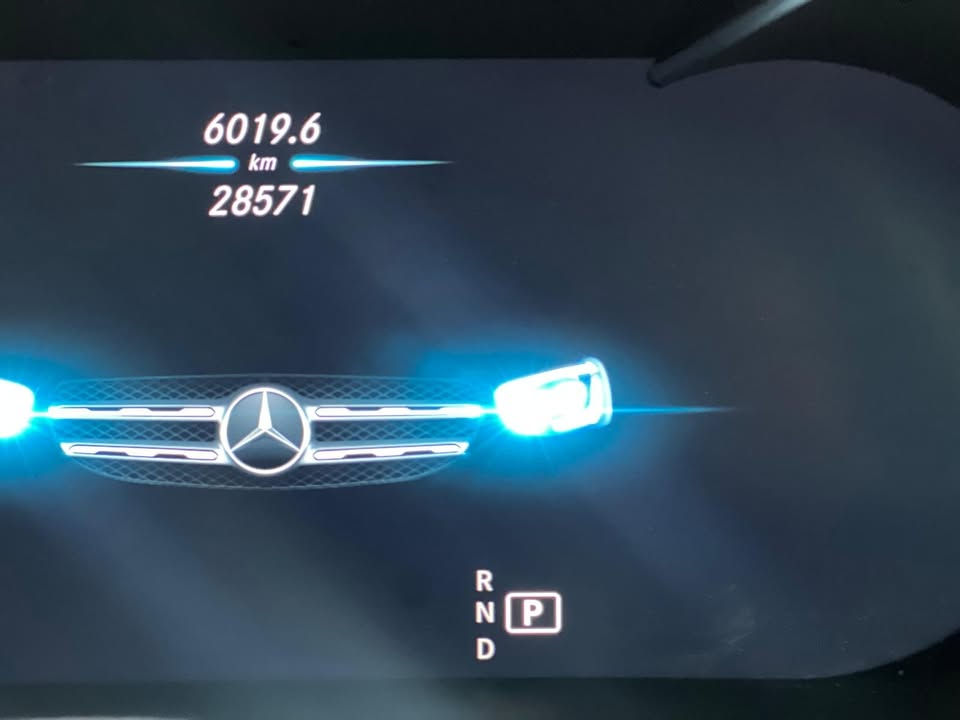 縮圖：2020 M.BENZ GLC300 4MATIC
