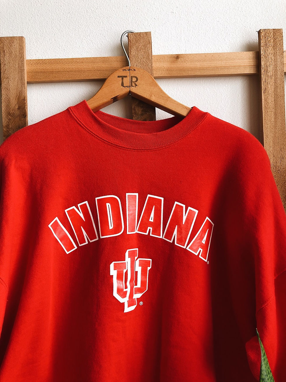Miniatura: Vibrant Red Indiana Pullover 