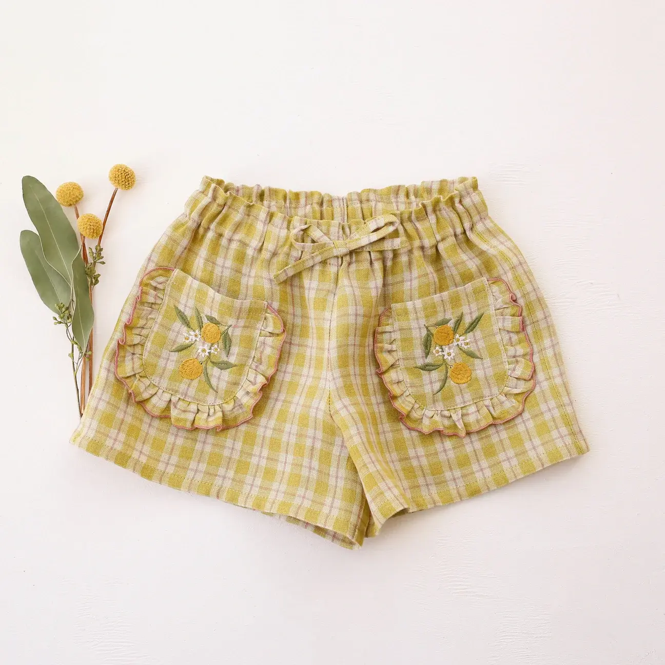 【 Dannie and Lilou 】Shorts with Frills