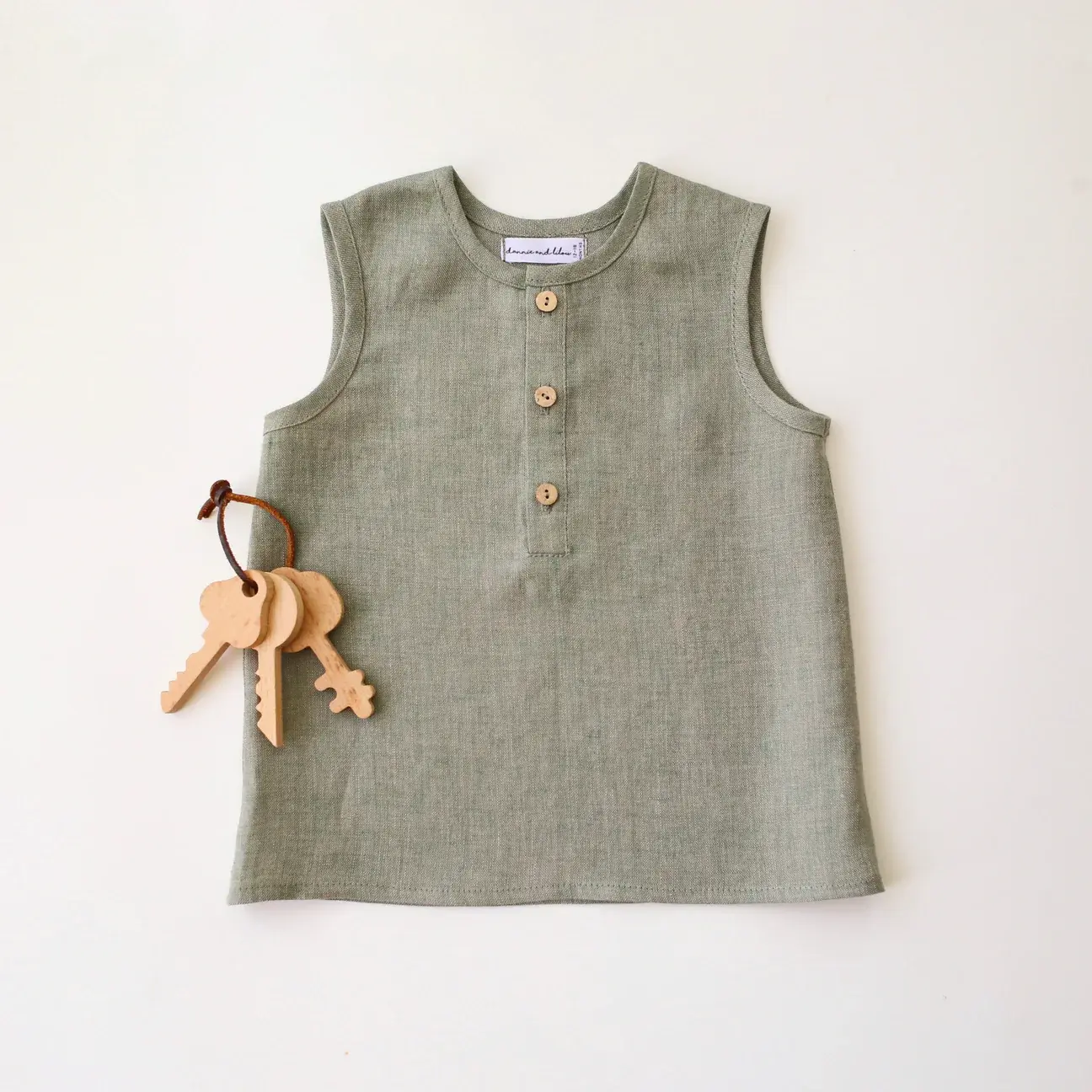 【 Dannie and Lilou 】Linen Tank Top