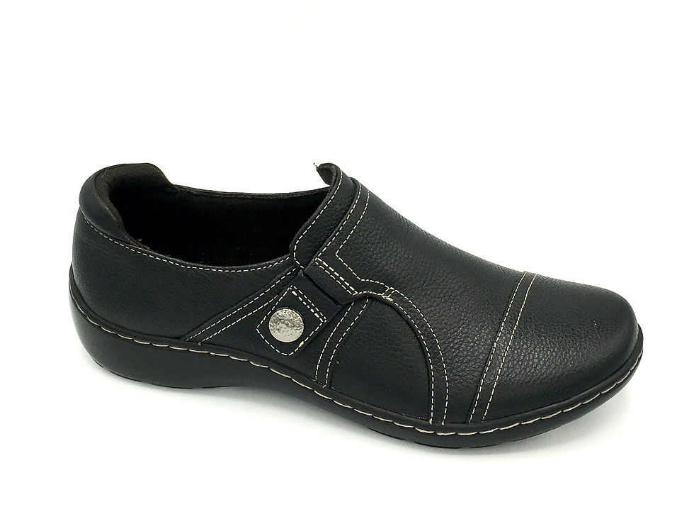 Cora Poppy Black