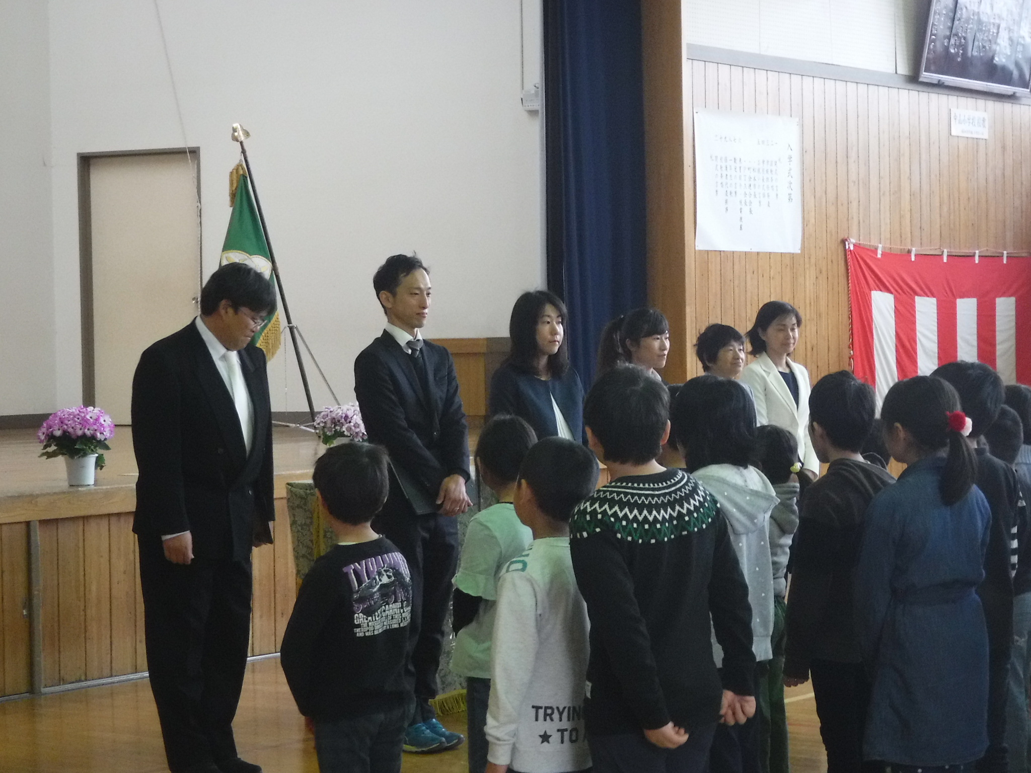 4・5始業式新任職員紹介