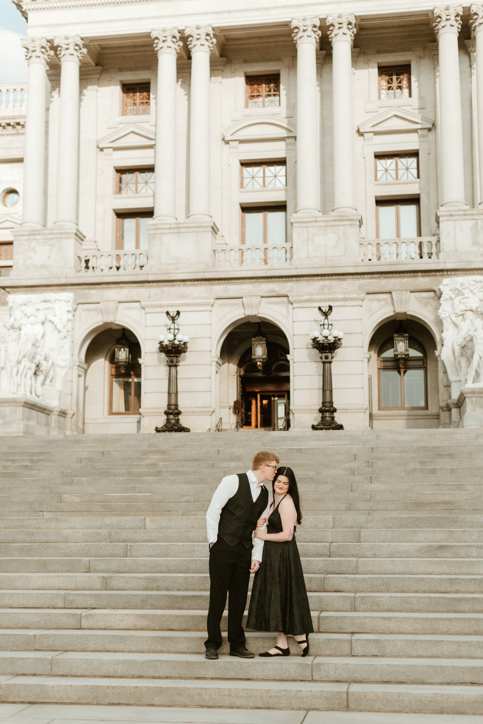 PA State Capitol Building, engagement pictures, engaged couple, sunset, historic building