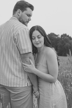 wildflower field, wildflower field pictures, wildflower field engagement pictures