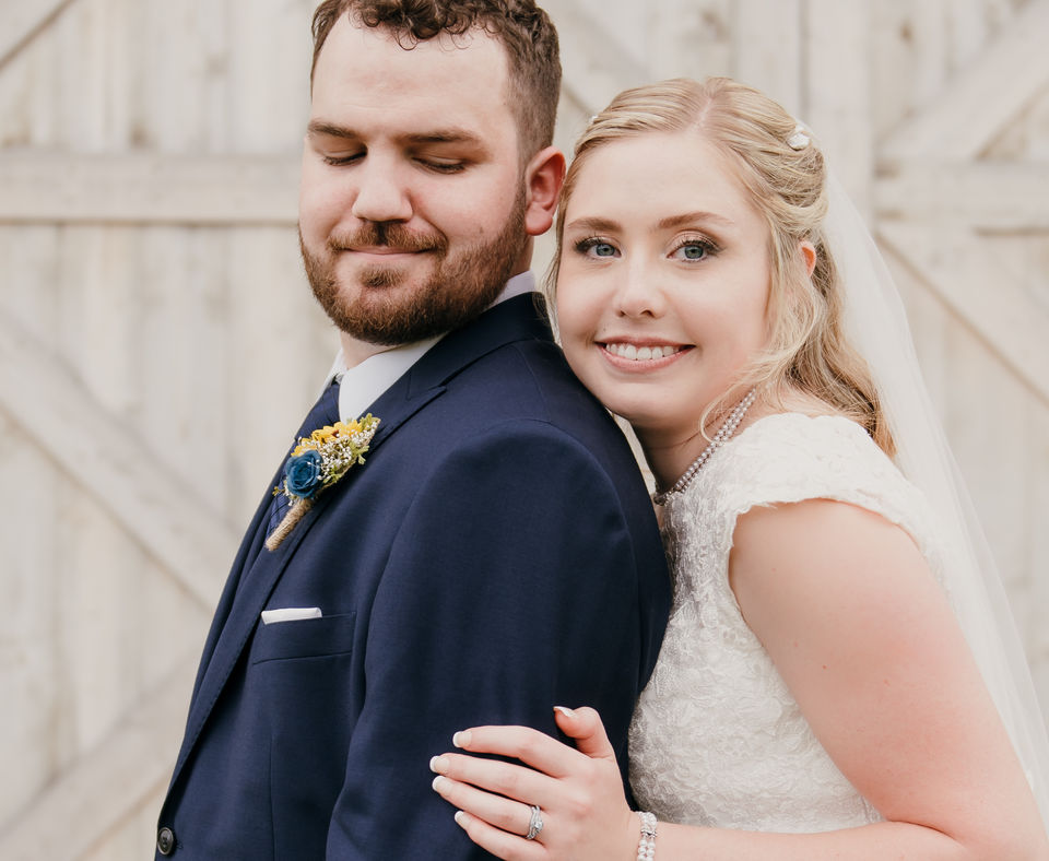 wedding portrait, wedding, pennsylvania wedding photographer, wedding photographer, bride and groom