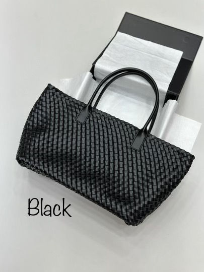 BO  Totes (4 colors) (SC) Preorder