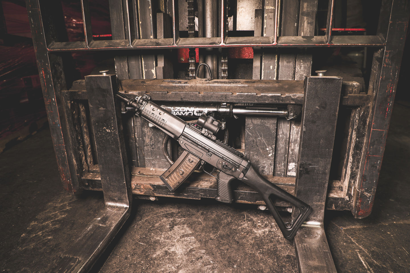San Swiss Sig 553