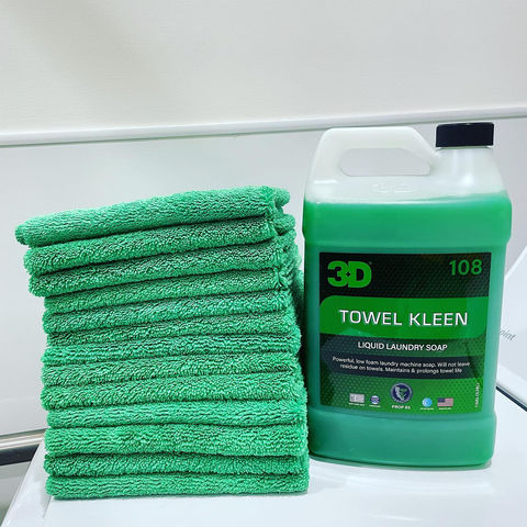 toallas de microfibra junto a detergente Towel Kleen de 3D 