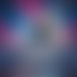 Empowerment an der Stange: Warum Poledance dein Selbstbewusstsein revolutioniert.