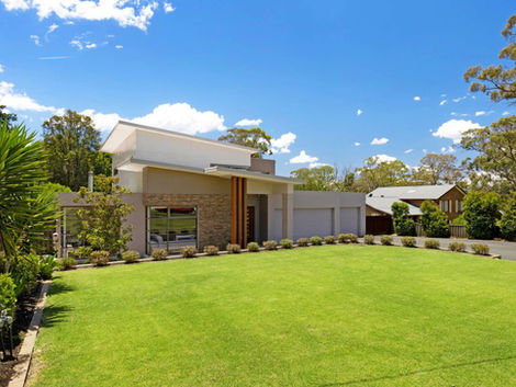 Blaxland House Luxury Custom New Home facade
