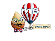 Coxinha de gravata e bigode, segurando um balão de ar vermelho listrado escrito MB, carregando um faixa bege, escrito Desde 2015