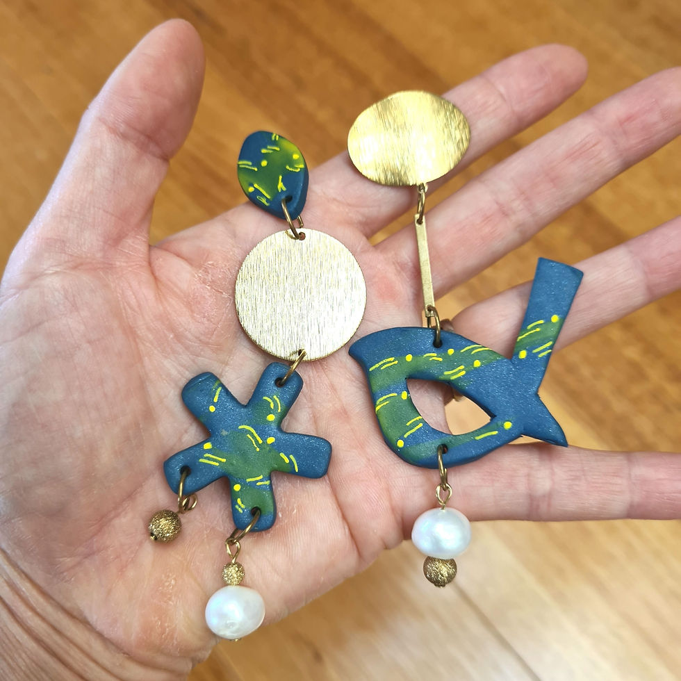 Thumbnail: Abstract blue bird dangles 