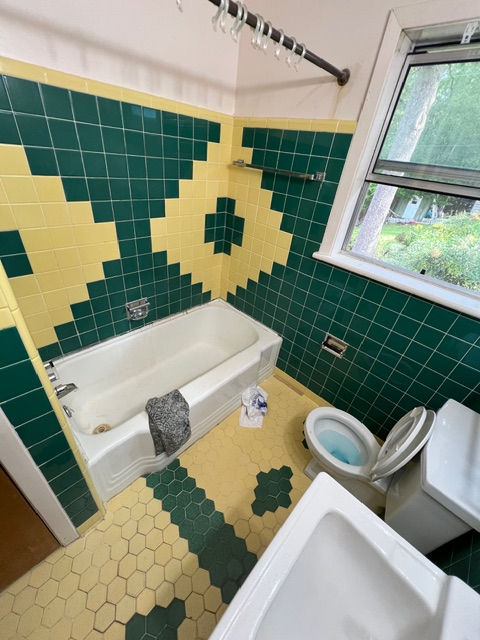 before picture of Crestwood Birmingham Bathroom remodel