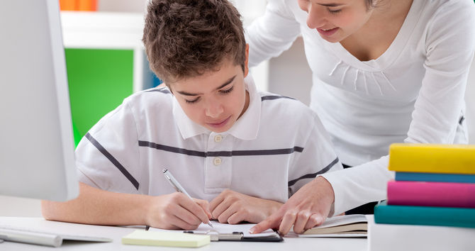 Top 10 Signs to Tell you That Your Child Needs Extra Tuition
