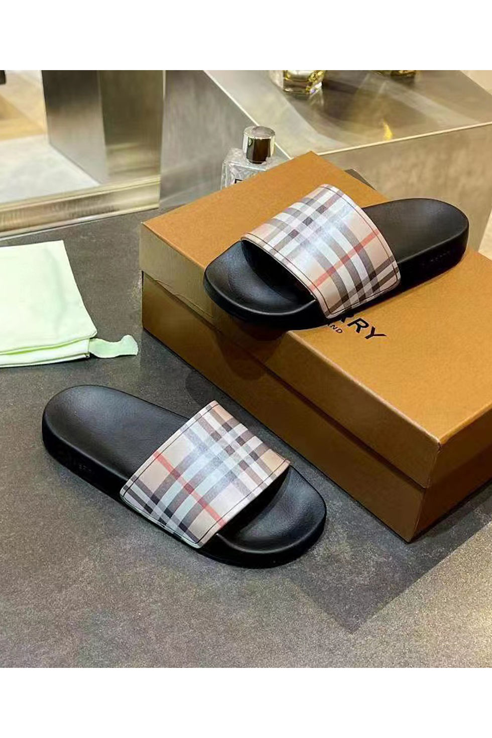 Thumbnail: 95904 | men-shoes-slippers