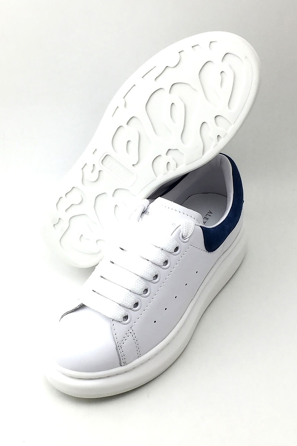 Thumbnail: Oversized Sneaker | men-shoes-sneakers