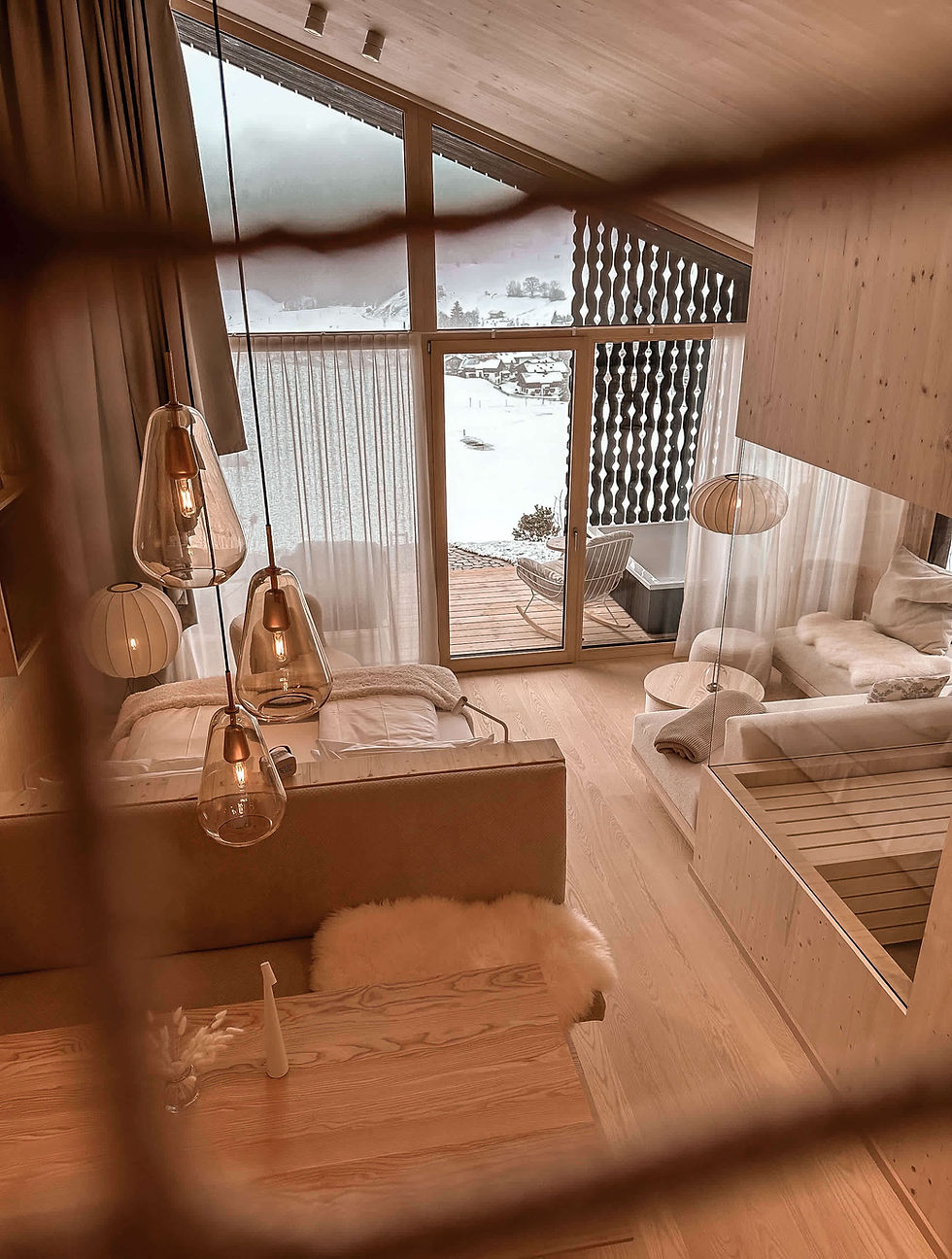 Anton und Cilli Hideaway Lodges in Obermaiselstein im Allgäu – Design-Chalets aus Echtholz mit Bergblick