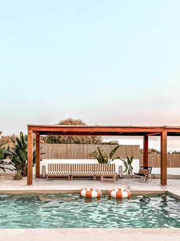 Boho-Villa Maillard auf Sardinien mit Meerblick, privatem Pool und sonniger Terrasse