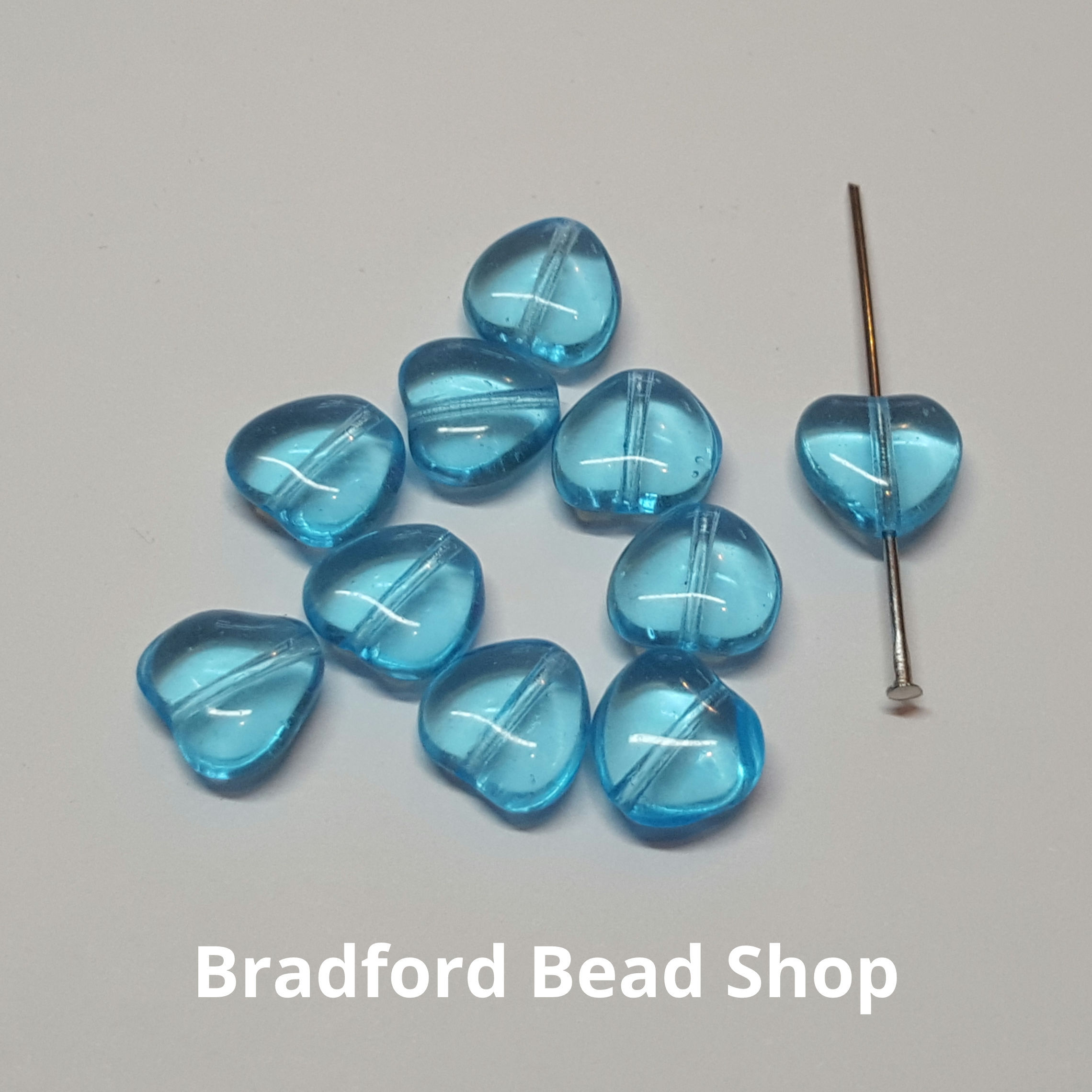 Glass Heart Beads - Turquoise Translucent - 8mm