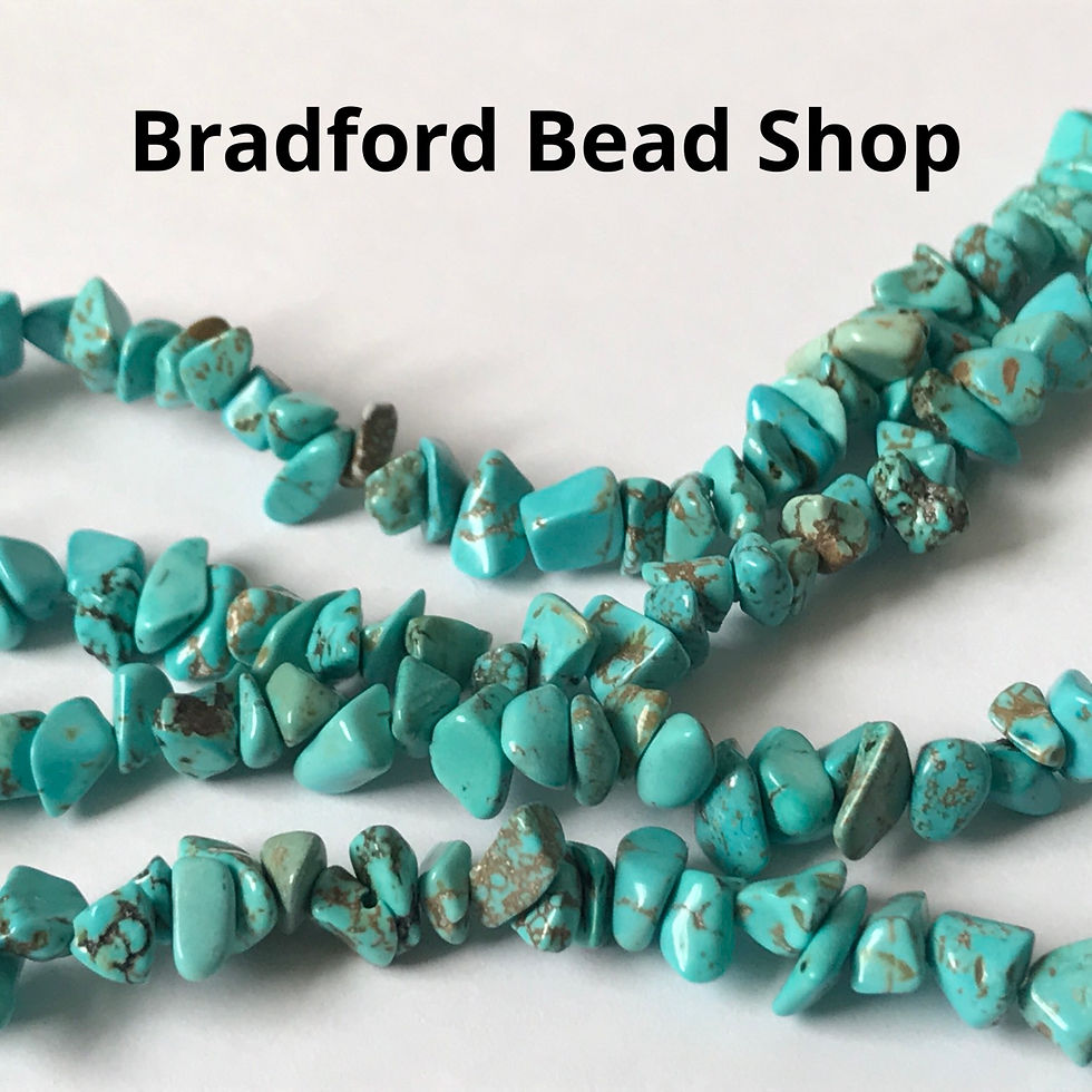Thumbnail: Turquoise Howlite Chip Beads - app. 3-5mm
