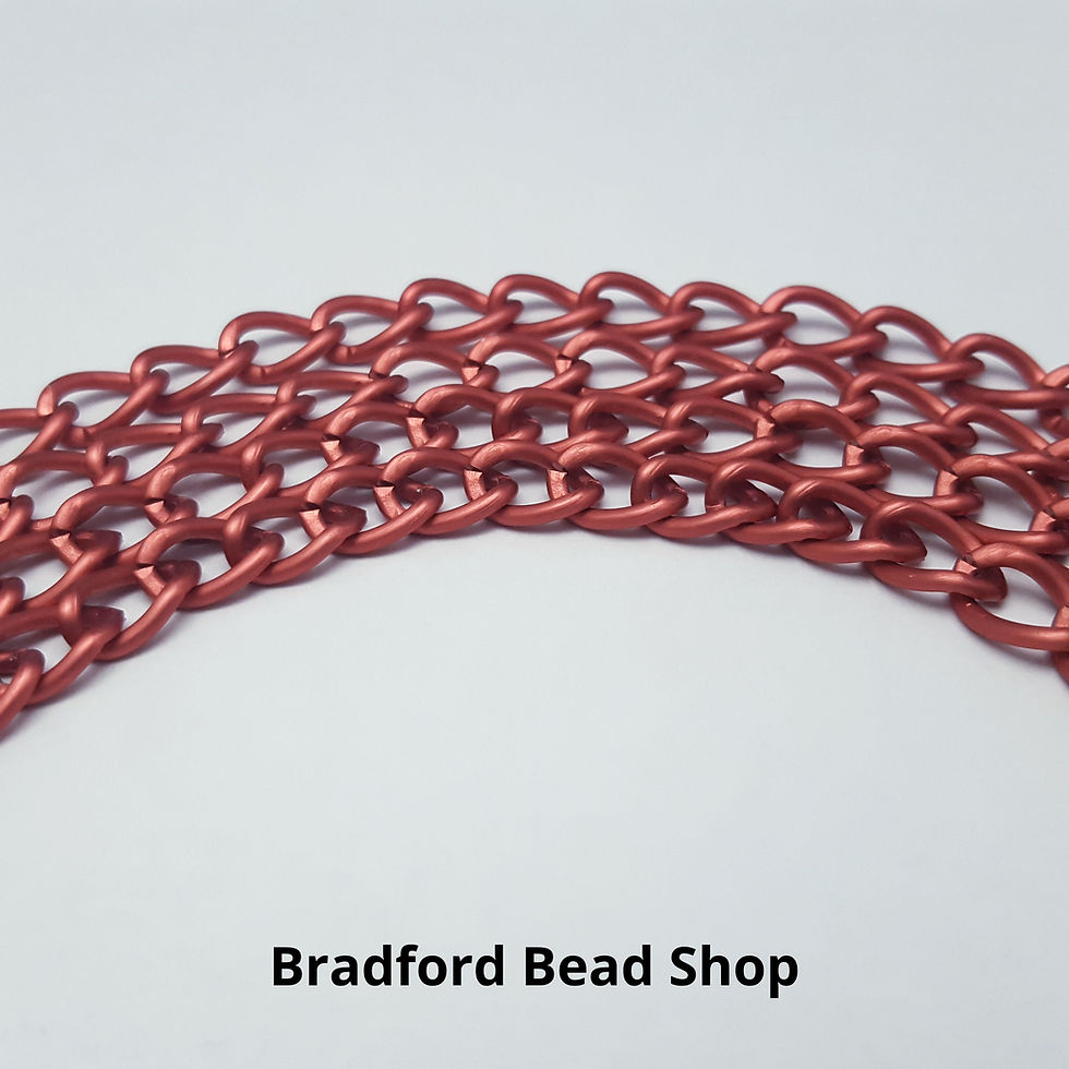 Thumbnail: Aluminium Chain - 9.3mm x 6.4mm - Red