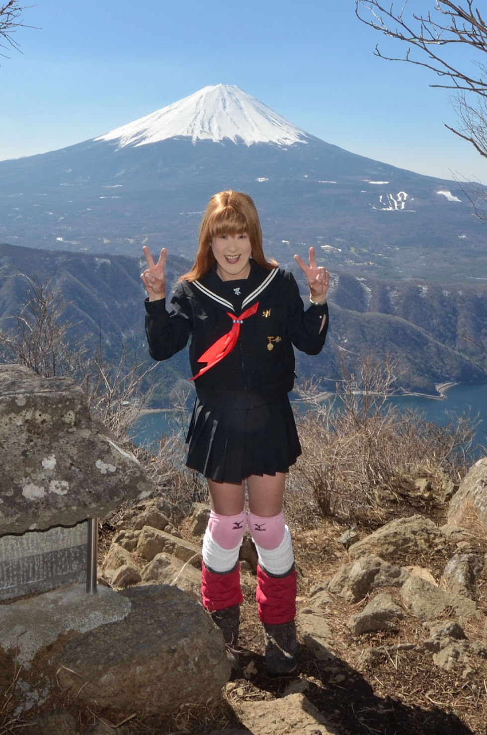 DSC_0109azM.jpg