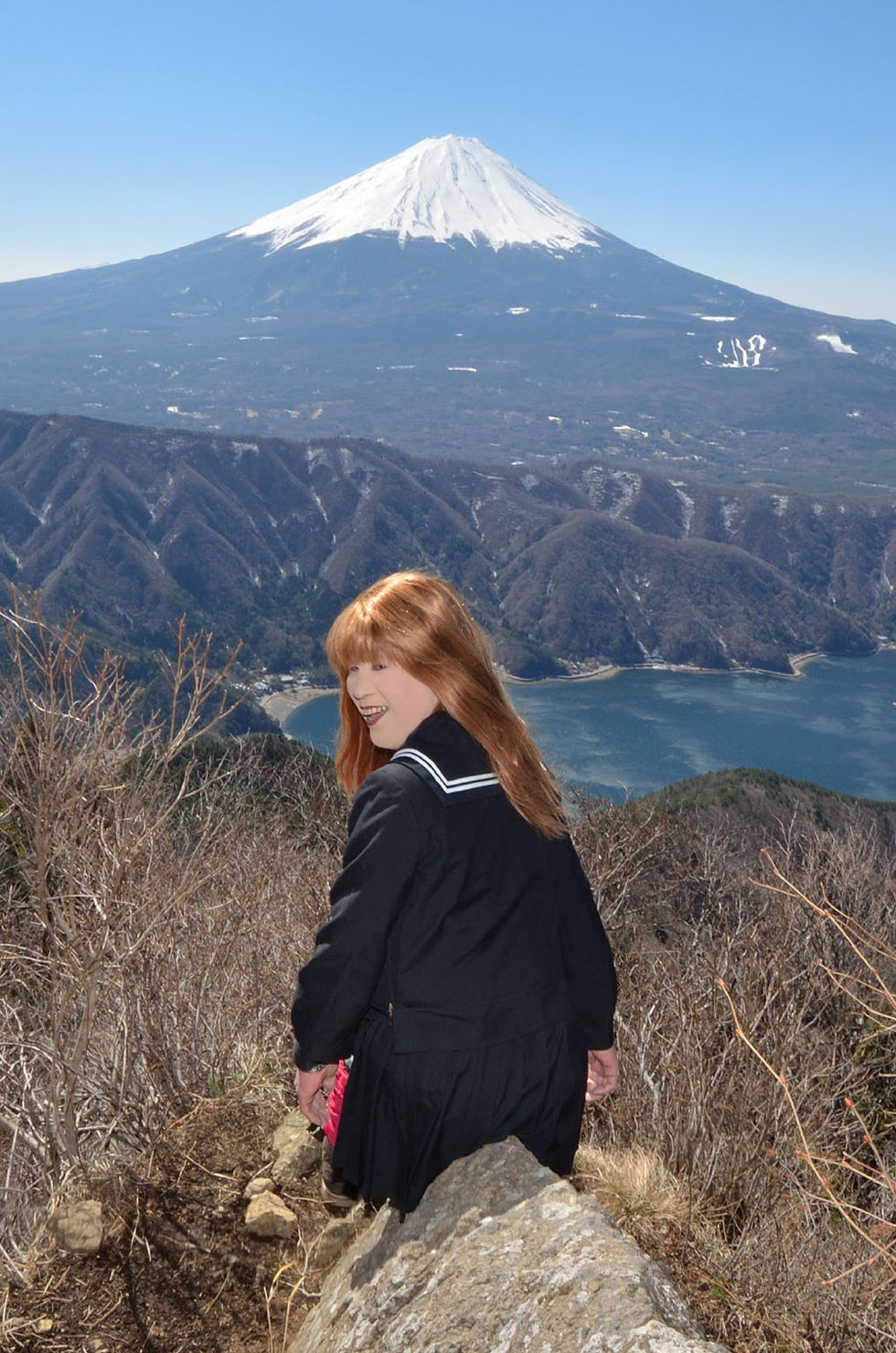 DSC_0170azM.jpg