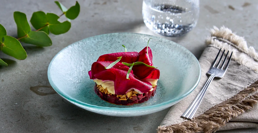 Nyårsmeny av Desirée Jaks - Tartar på hjort och rödbeta