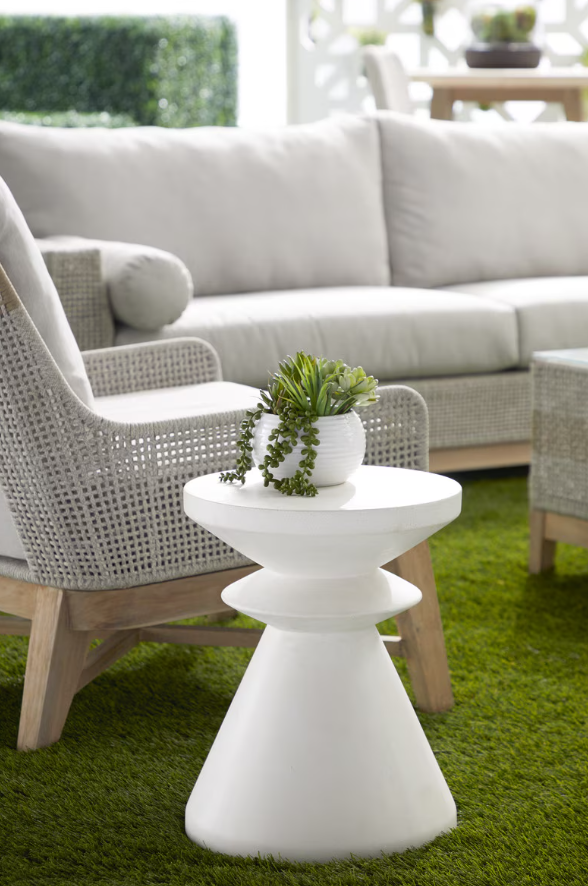 Thumbnail: Pawn Accent Table