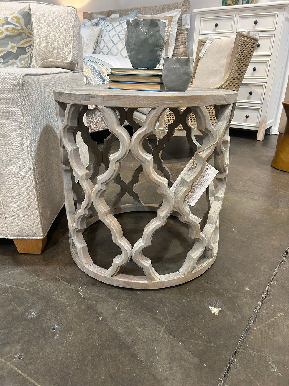 Miniatura: Clover End Table
