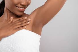 Underarm sugaring hair removal for a smooth, gentle, and long-lasting result with less irritation than waxing.