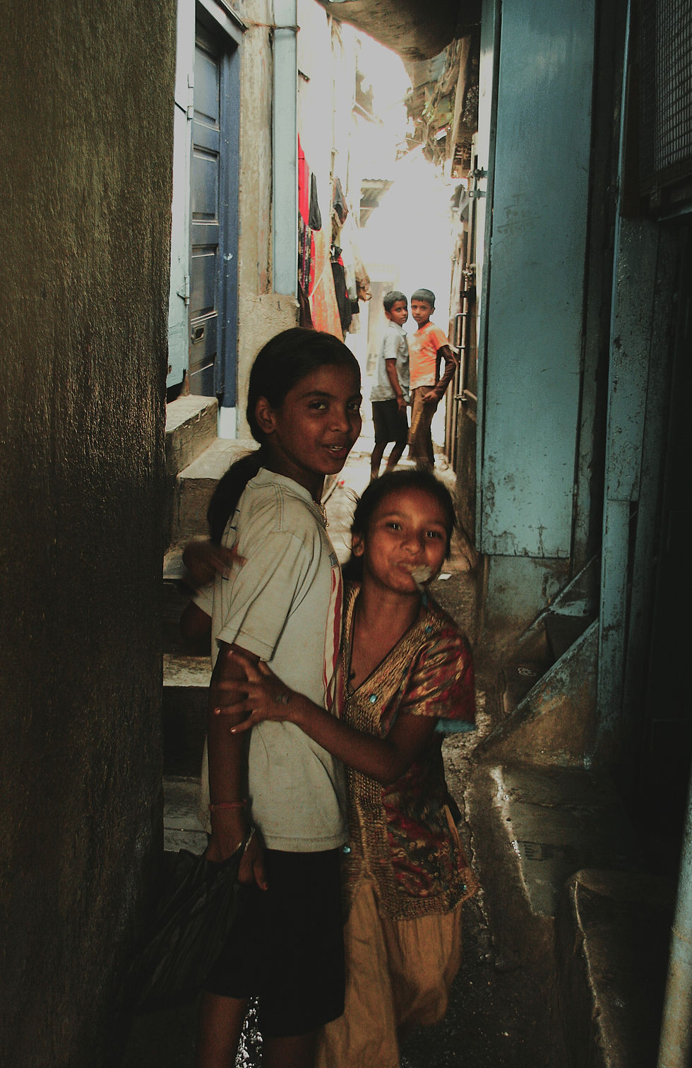 Children in the slum city outside Mumbai