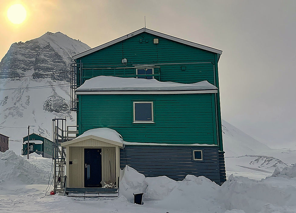 Longyearbyen hotel