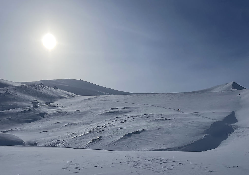 Trekking mountains, Svalbard