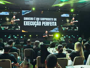 Palestrante de vendas cooperativista Diego Maia no 4º Workshop de Negócios CrediSIS, em Cuiabá