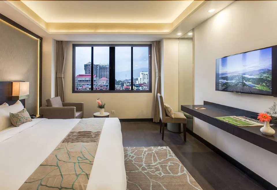 Hotel Mul.webp