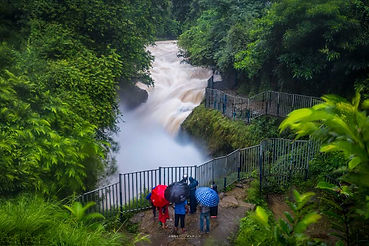 Devis_Falls,_Pokhara_20190128112724.jpeg