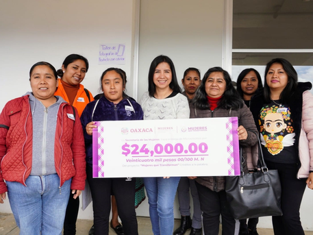 Fortalece Secretaría de las Mujeres autonomía económica de oaxaqueñas en comunidades mazatecas