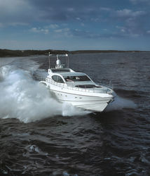 leopard-24-sport-yacht-for-charter-in-cannes-saint-tropez-monaco-SH-Prestige-Yachts