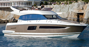 prestige-500-fly-yacht-for-charter-in-cannes-saint-tropez-monaco-SH-Prestige-Yachts