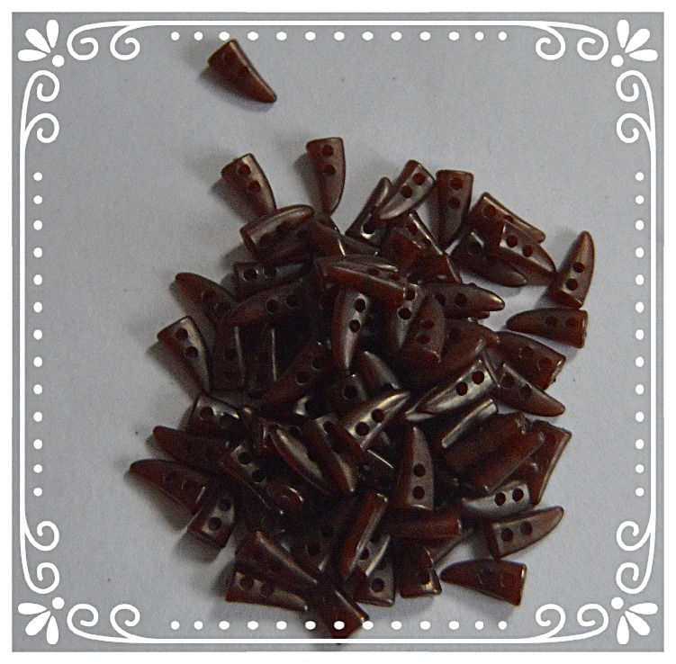 Miniatura: The Doll Hair Emporium doll sized toggle buttons
