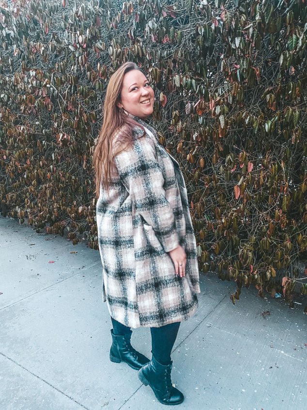 Sunday Sale 3/28: End of Winter Seasonal Sale Events Plus Size
