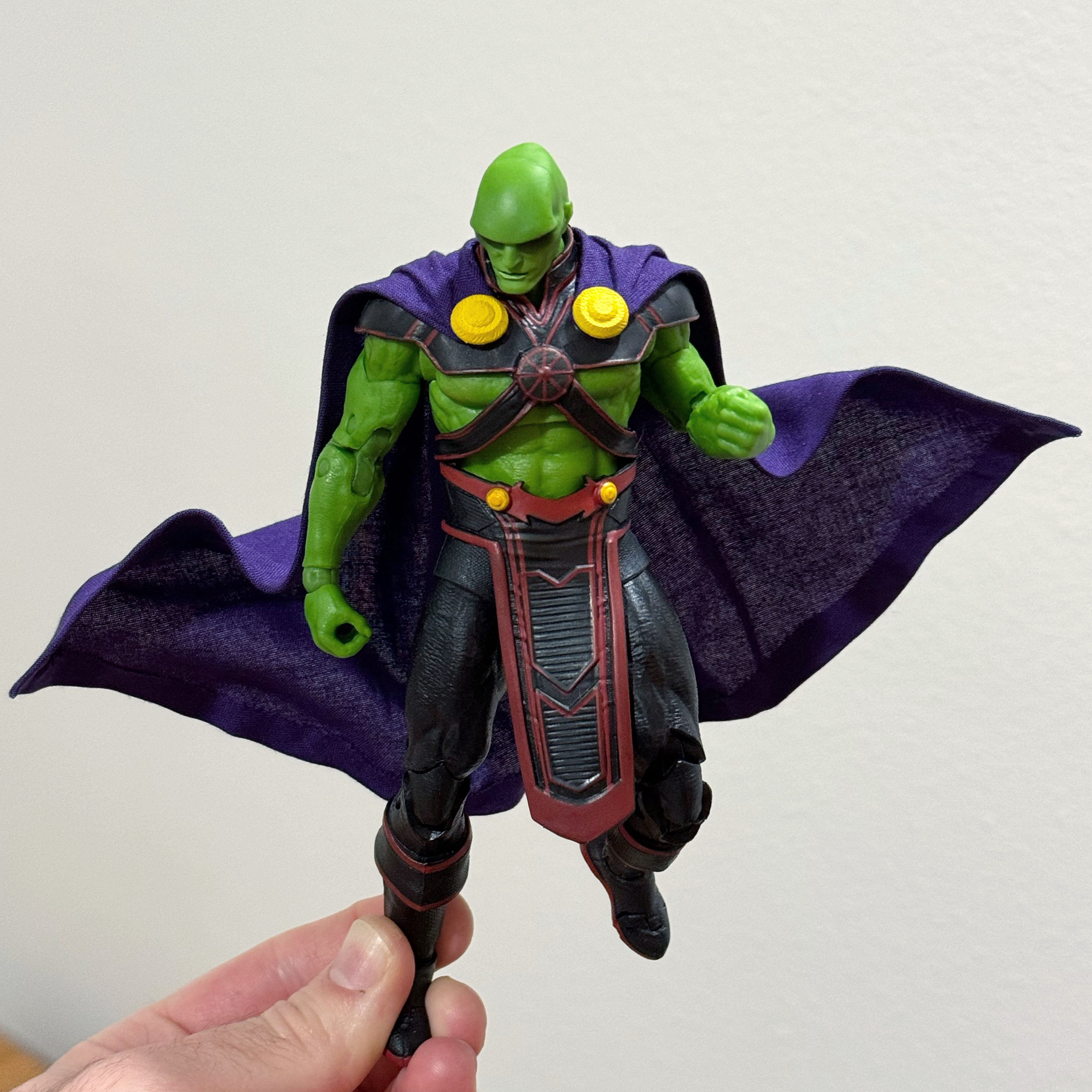 Wired Cape - 7” Martian Manhunter McFarlane Toys