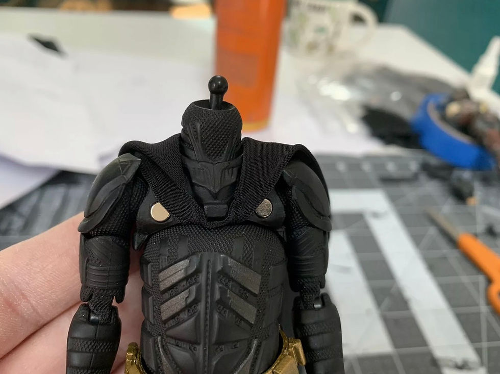 Thumbnail: Wired Cape for MAFEX Batman 3.0
