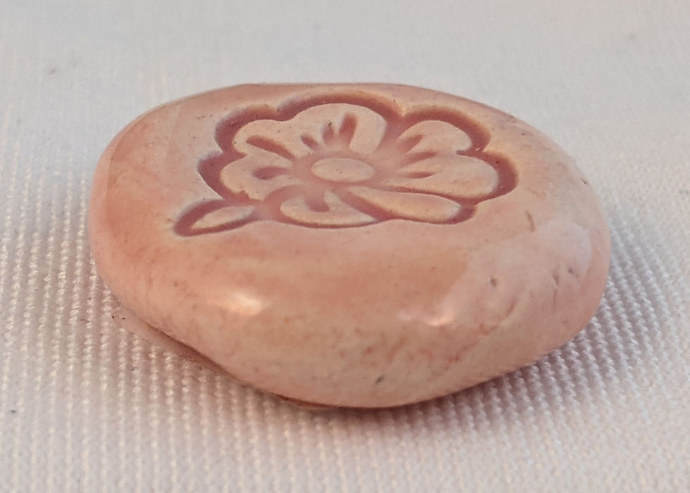 Thumbnail: LITTLE FLOWER Pocket Stone - Petal Pink