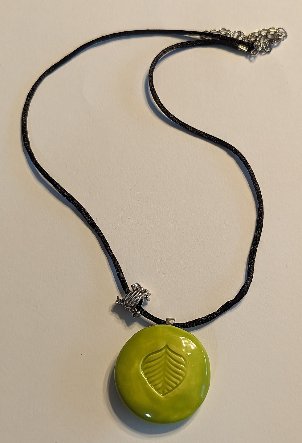 Thumbnail: LEAF Pendant / Necklace - Granny Smith Green