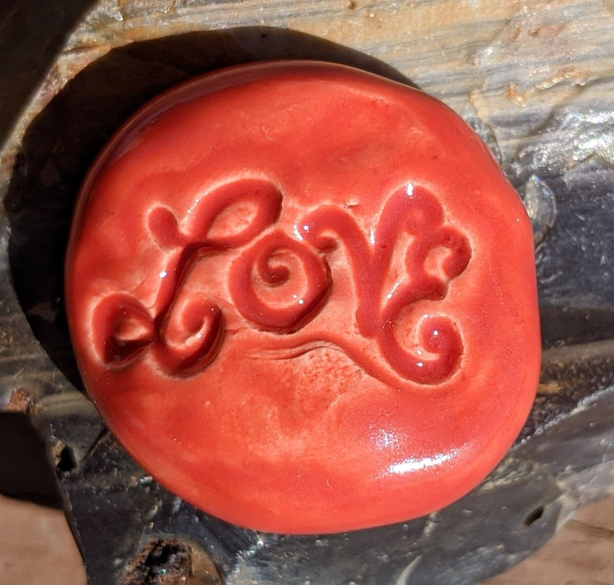 LOVE Magnet - Fire Engine Red