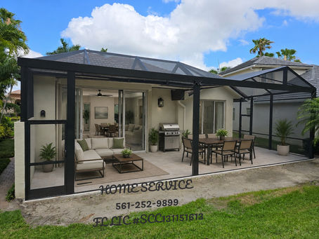 Why Homeowners Are Choosing Updated Bronze Screen Enclosures