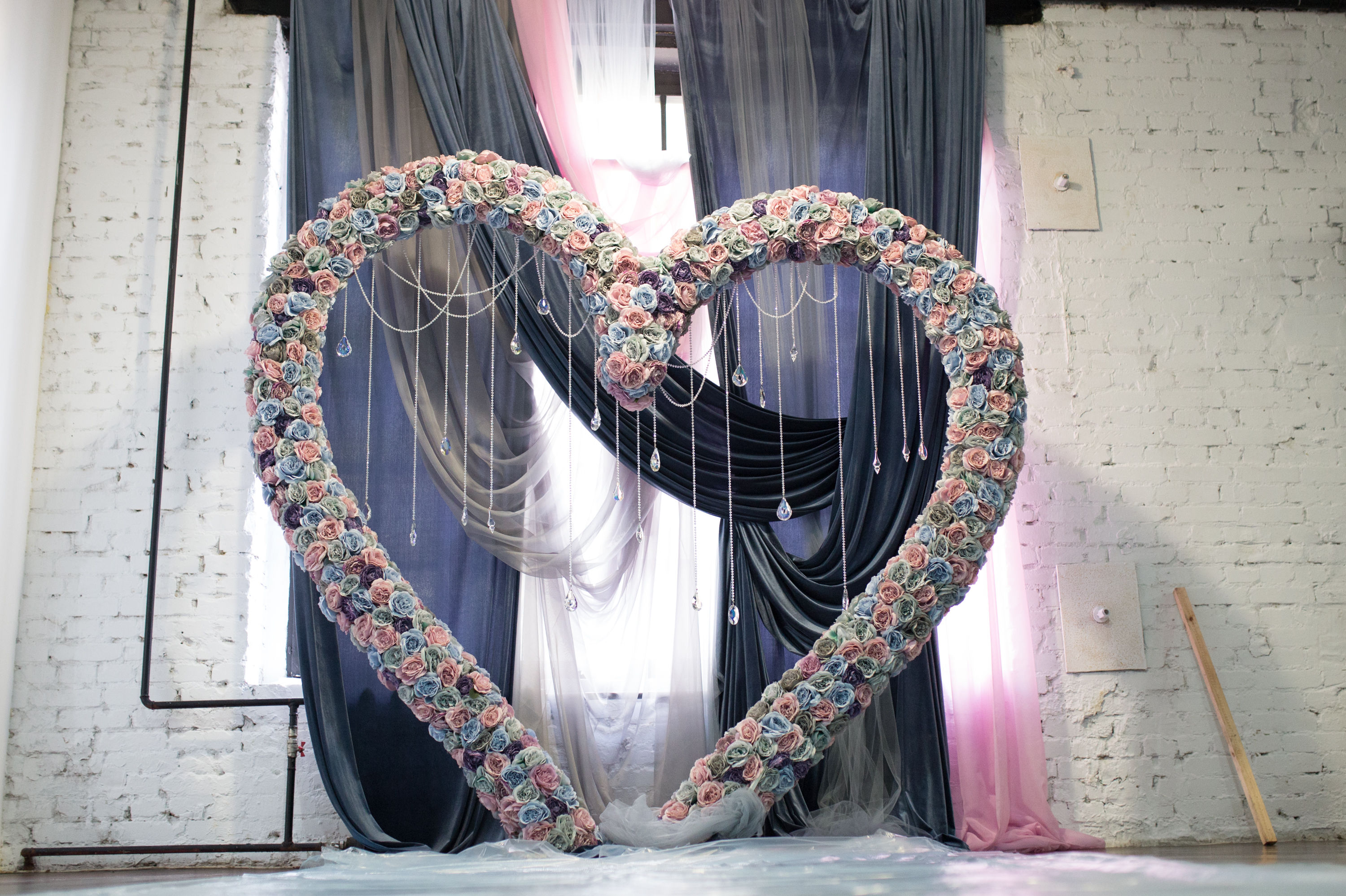 Арка в форме сердца Версаль