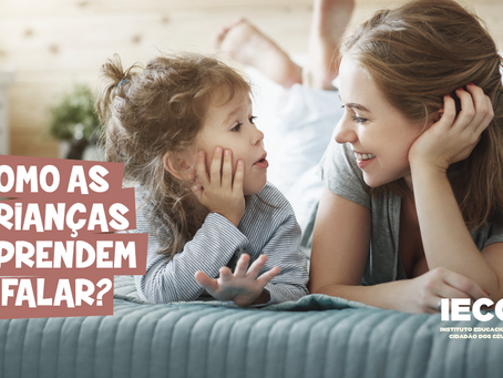 Como as crianças aprendem a falar?
